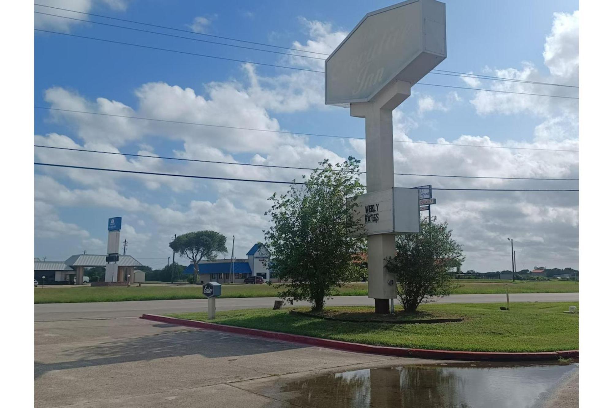 Executive Inn Port Lavaca By Oyo Экстерьер фото