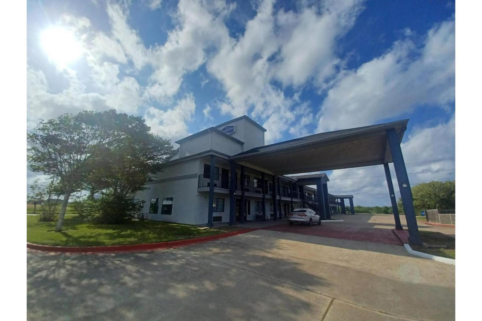 Executive Inn Port Lavaca By Oyo Экстерьер фото