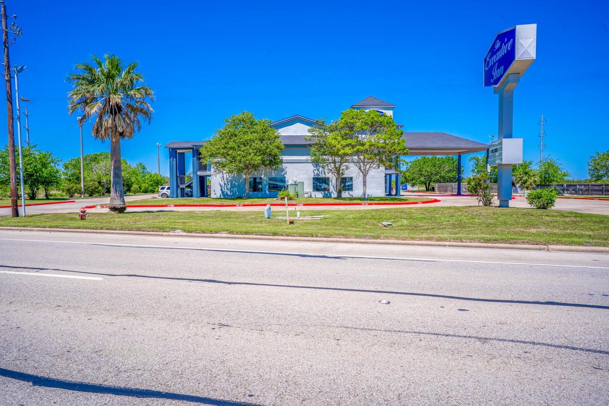 Executive Inn Port Lavaca By Oyo Экстерьер фото